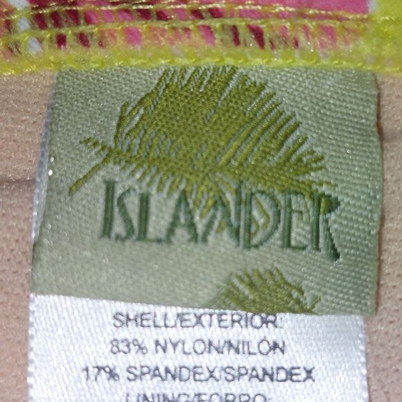 Islander Hawaiian Print Yellow Bikini Top Size 10 NWOT - Picture 8 of 10